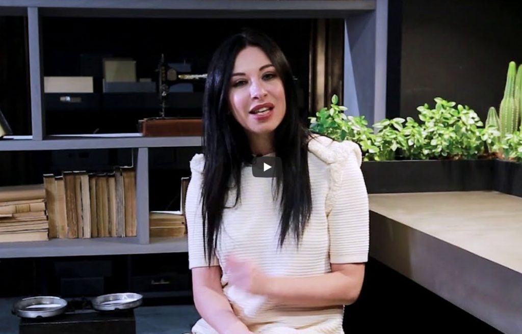 Francesca Caon video ROI Edizioni